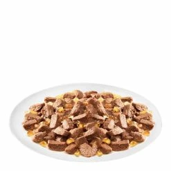Whiskas 7+ Poultry Selection In Jelly, 40x100g -Dog Food shop whiskas cat poultry selection gevogeue selectie jelly in gelei chicken duck poultry turkey food flat lay
